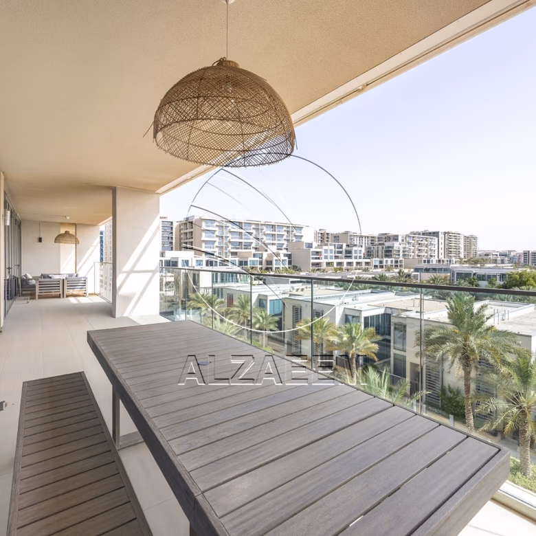 VACANT! 4BR Penthouse | Luxury Living
