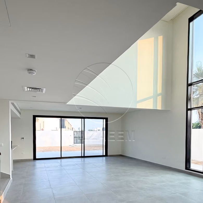 Single Row | Duplex 4BR Villa 4XS | Corner Unit