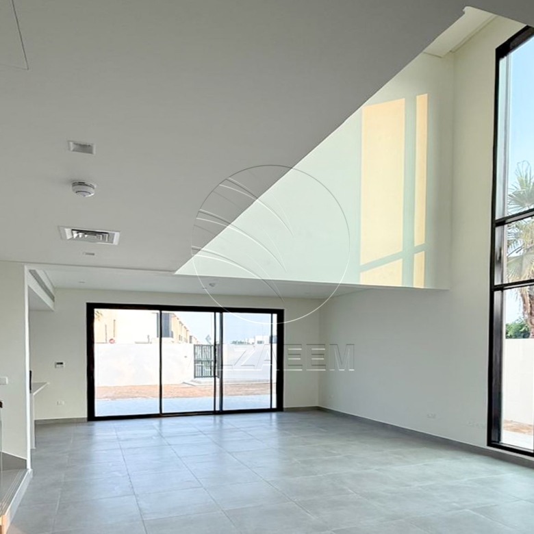 Single Row | Duplex 4BR Villa 4XS | Corner Unit