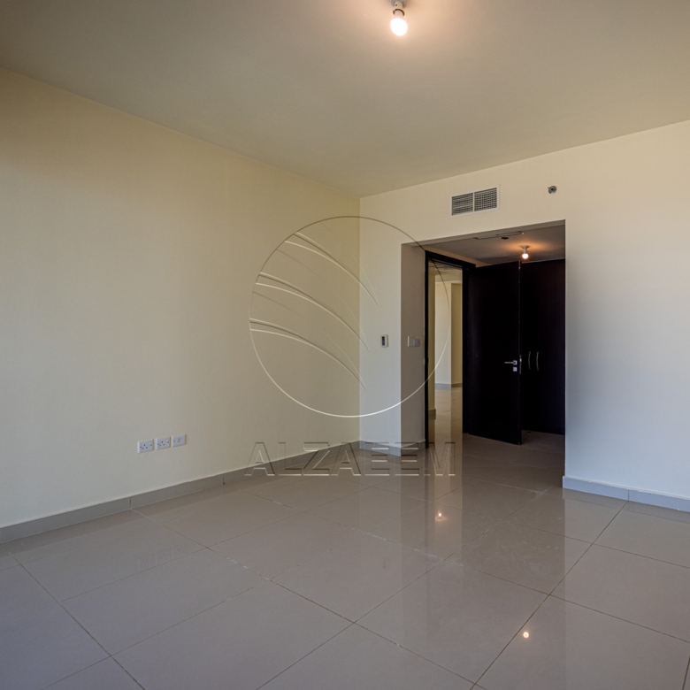 √ Exclusive | VACANT | Corner 2+S | 4 Payments √