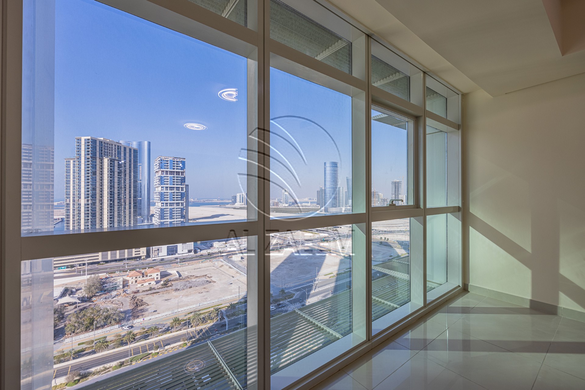 √Fully furnished | High Floor | VACANT√