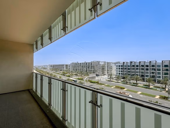 √Modern Living with Private Beach Access | Rented√