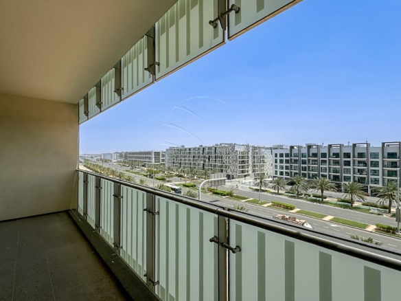 √Modern Living with Private Beach Access | Rented√