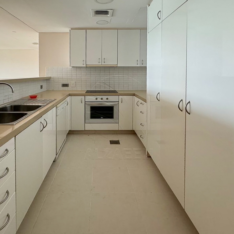 √Modern Living with Private Beach Access | Rented√