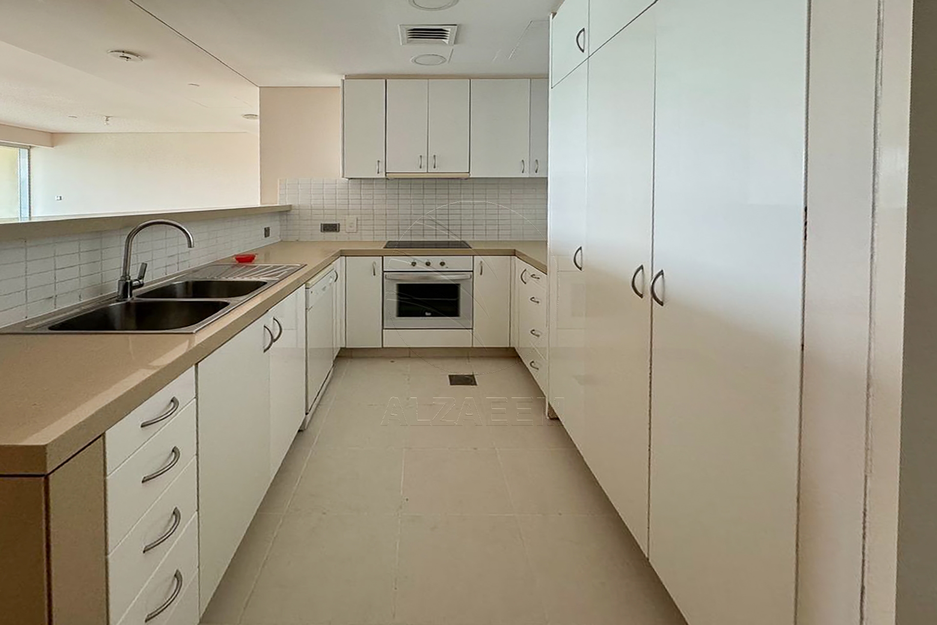 √Modern Living with Private Beach Access | Rented√