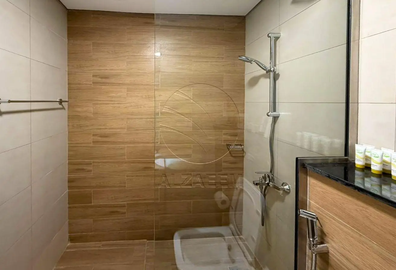 Fully Furnished | 4 Payments | Pool + City Views