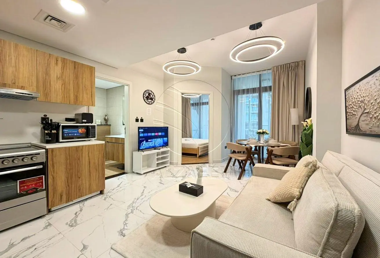 Fully Furnished | 4 Payments | Pool + City Views