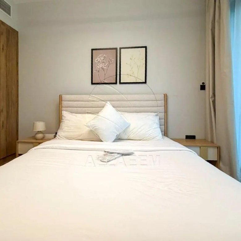 Fully Furnished | 4 Payments | Pool + City Views
