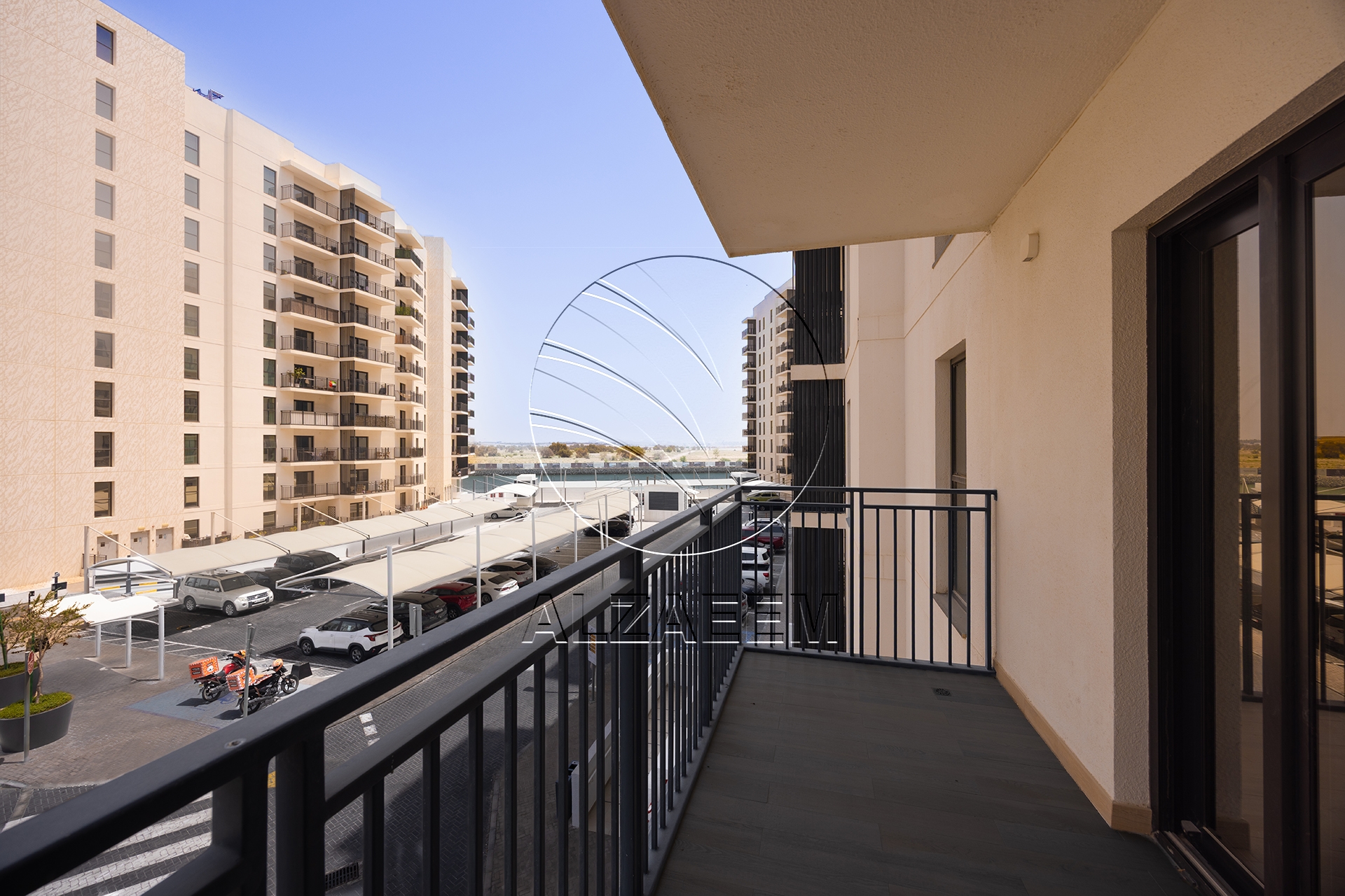 √ VACANT | Partial Canal View | Flexi Payments √