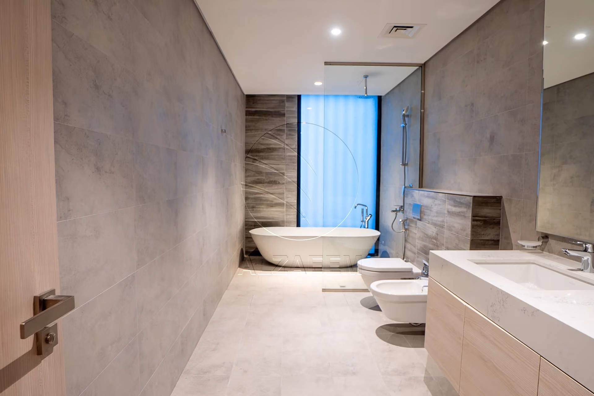 High Quality Upgraded Villa | Single Row | VACANT