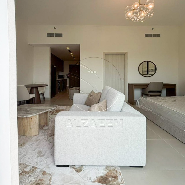 √Fully Furnished | Up to 12 Cheques | Mid Level√