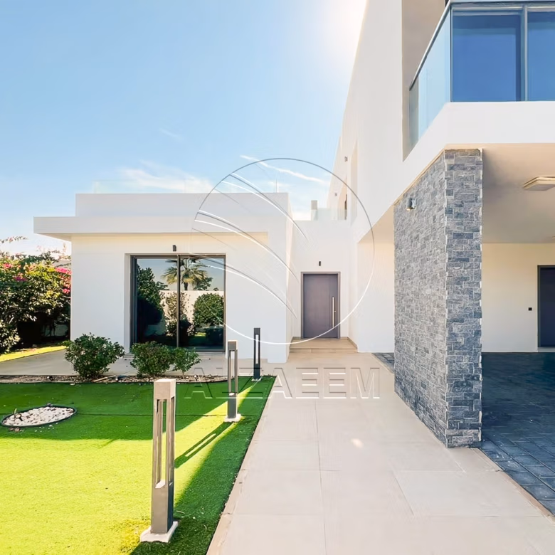 Corner | Single Row | Type 4F | Pool + Golf view