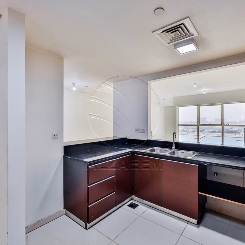 Move-in Ready | Higher Level | Sea and Urban Views