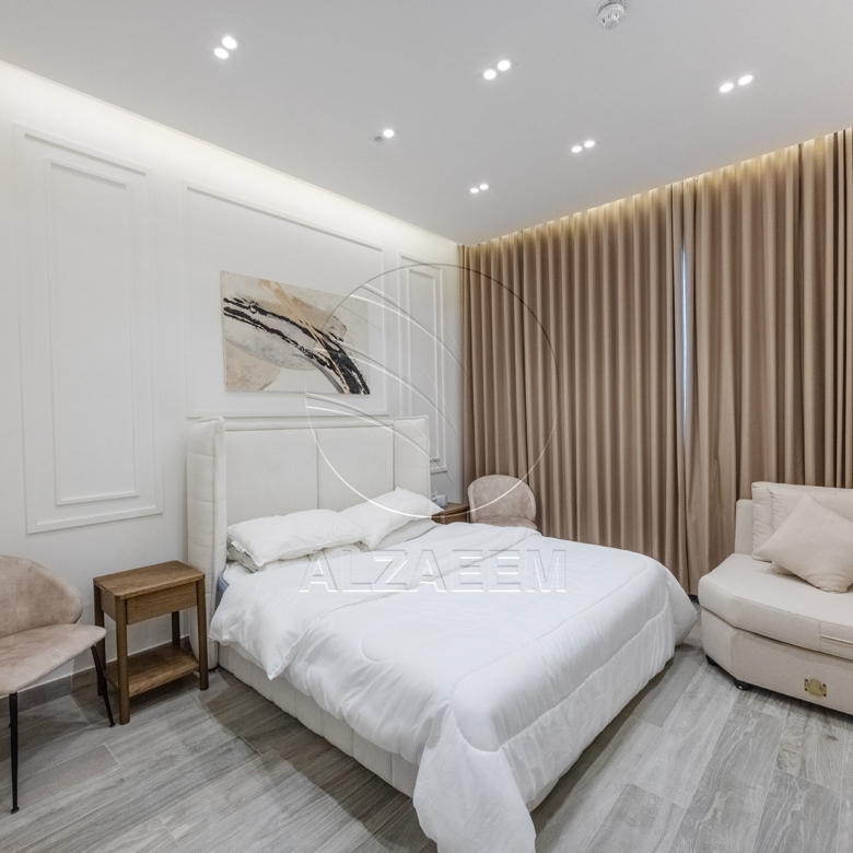 √1st Tenant | Furnished + Upgraded | Private Pool√
