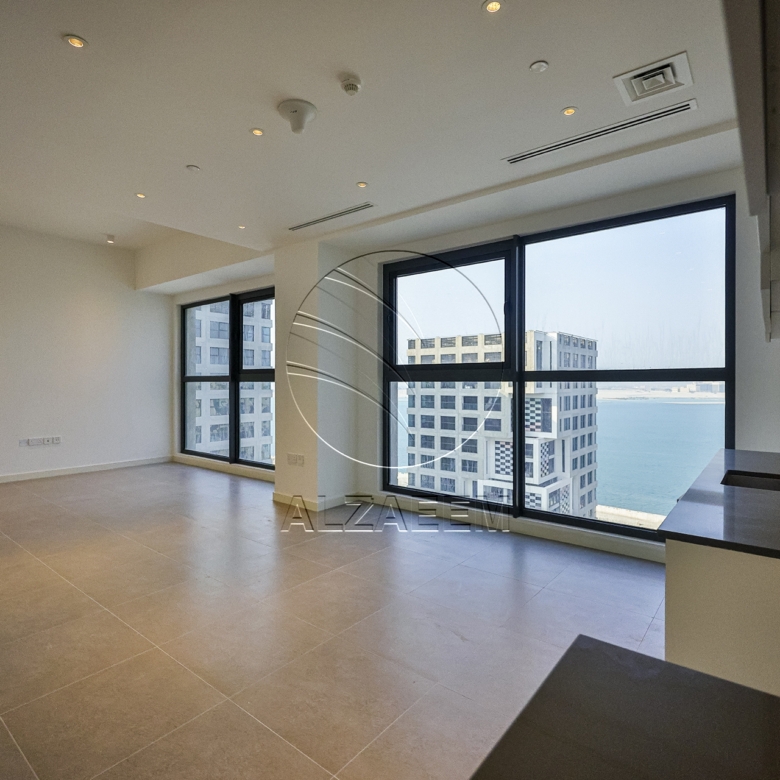 Move in Ready | High Floor | Stunning Sea View