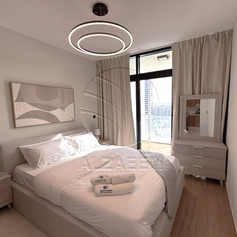 FURNISHED 1BR-Junior Apartment! Full Canal View
