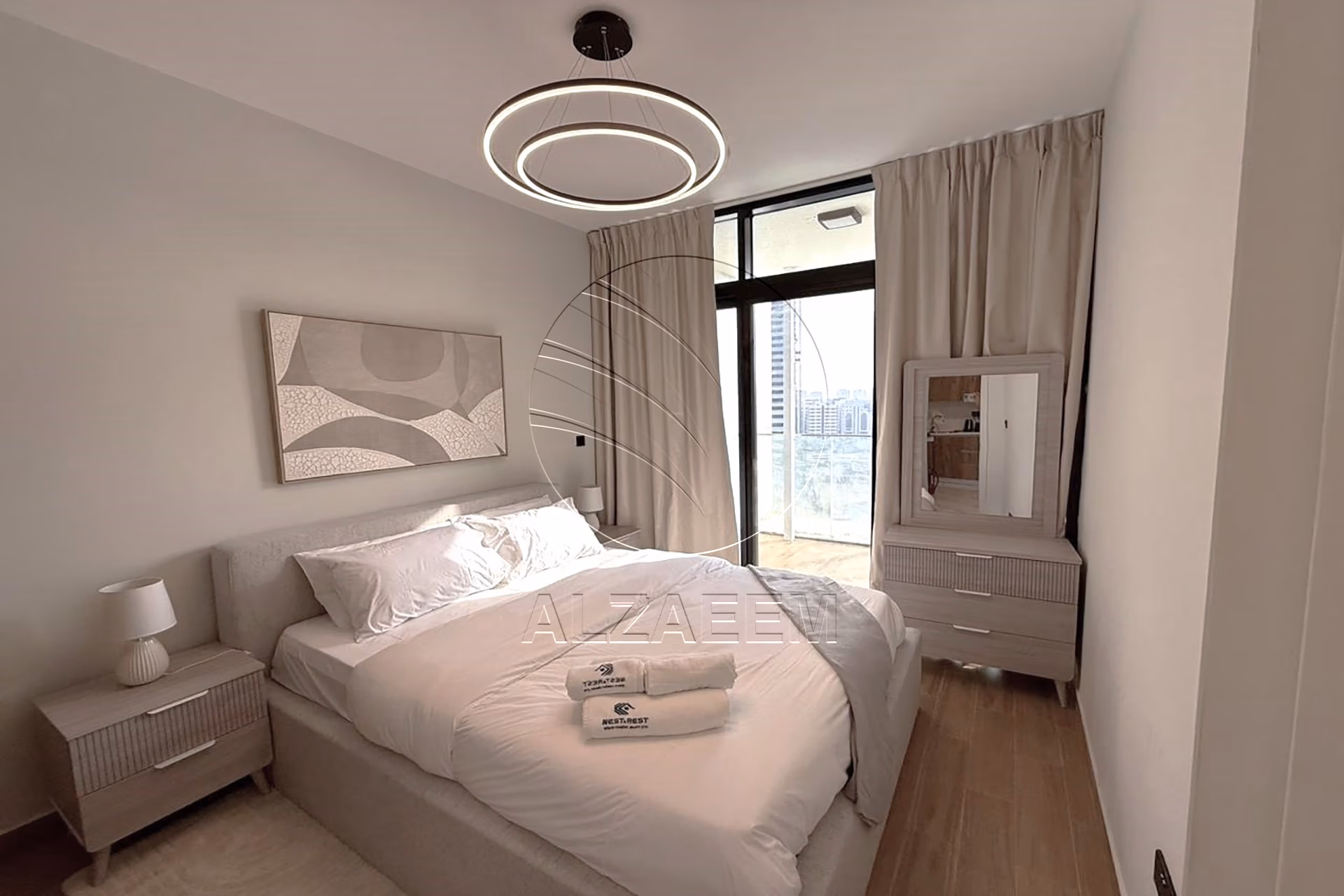 FURNISHED 1BR-Junior Apartment! Full Canal View