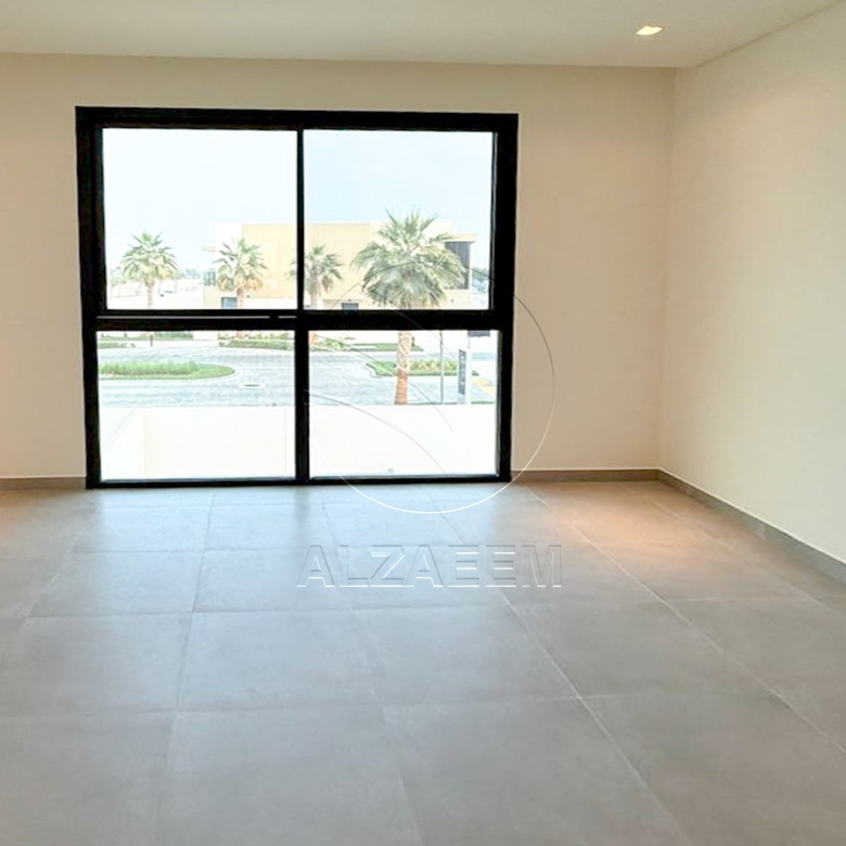 Single Row | Duplex 4BR Villa 4XS | Corner Unit