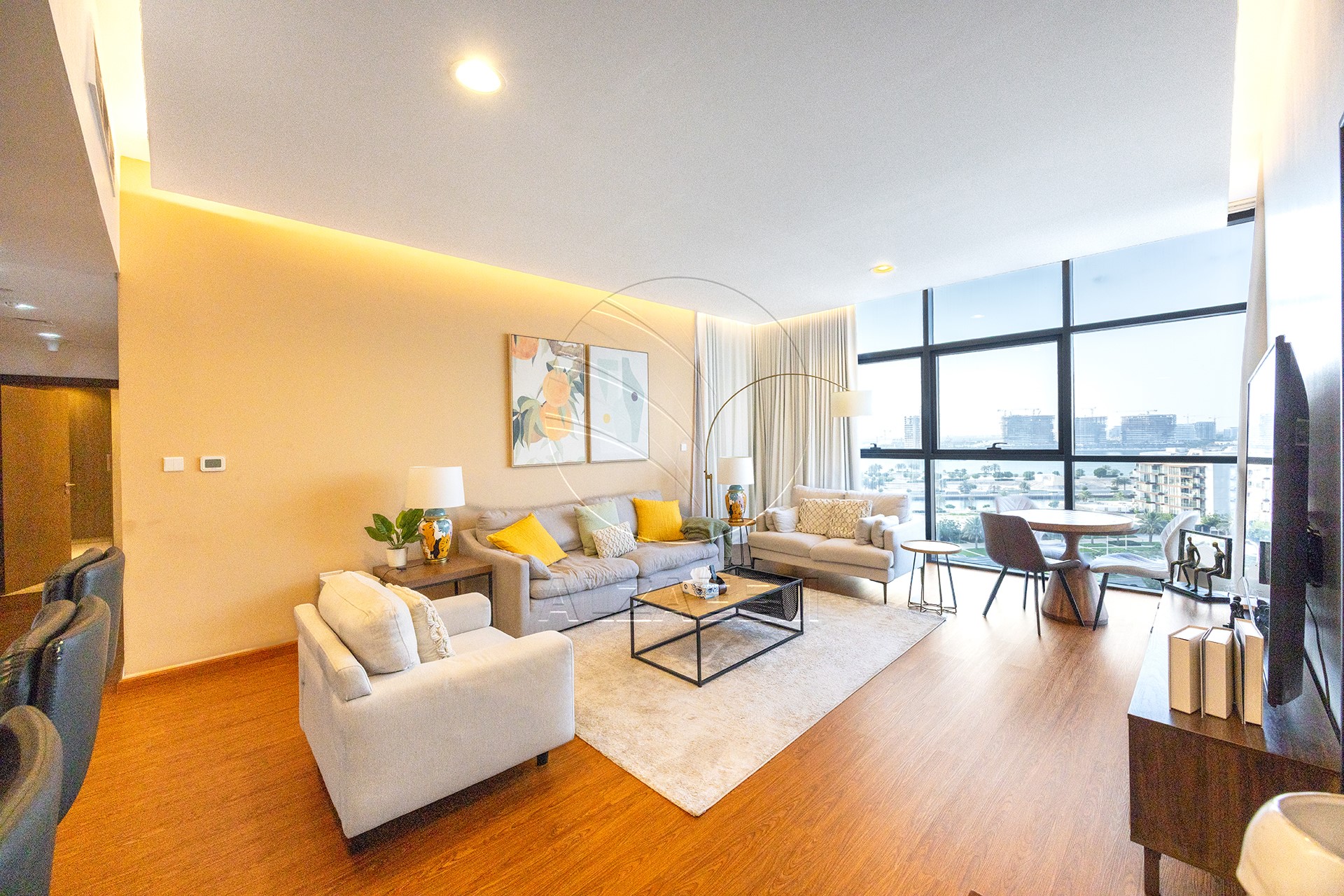 √Furnished! High Floor | Canal View | VACANT√