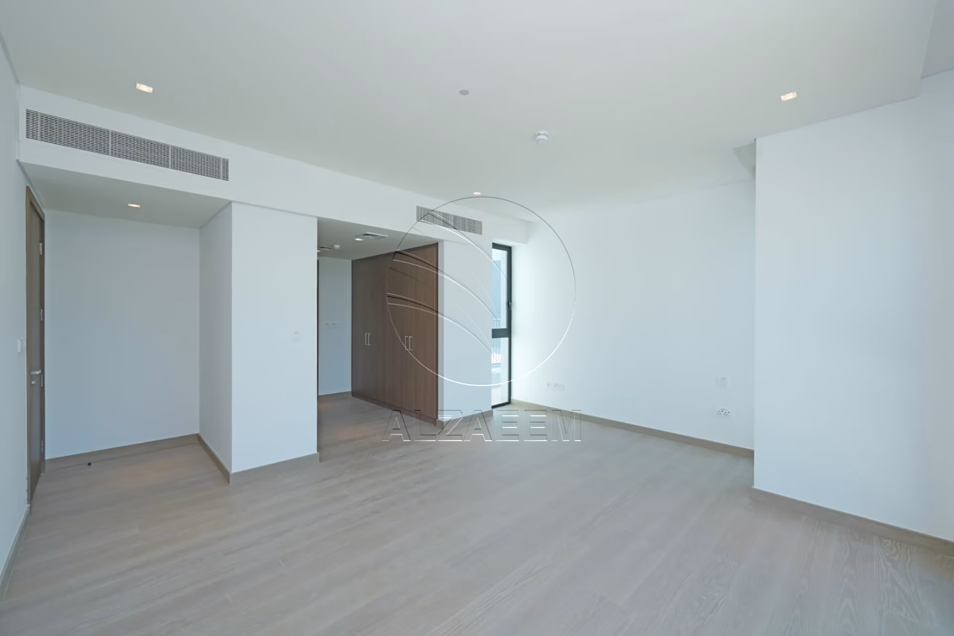Full Golf Course 4F | Single Row | Move-in Ready