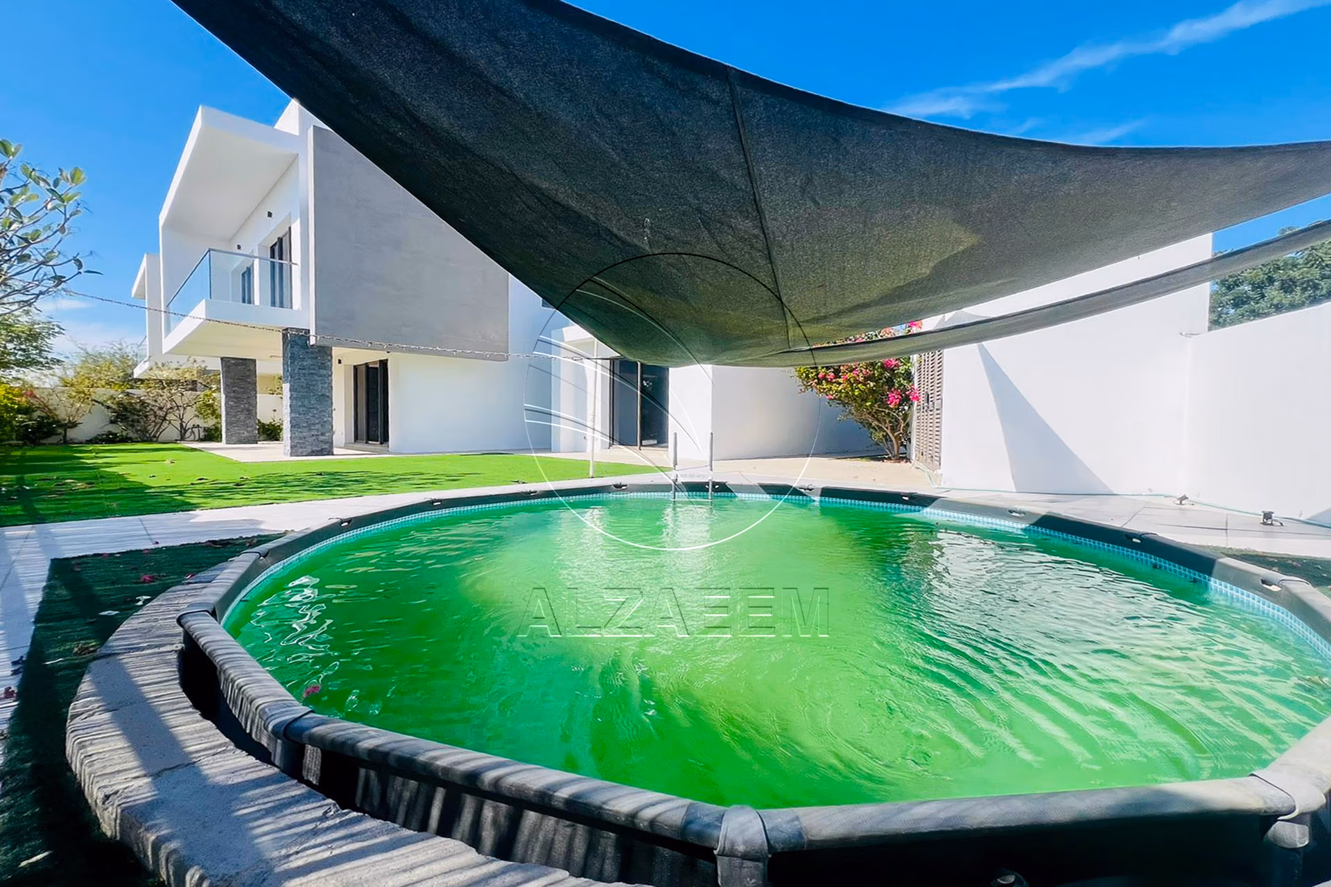 Corner | Single Row | Type 4F | Pool + Golf view