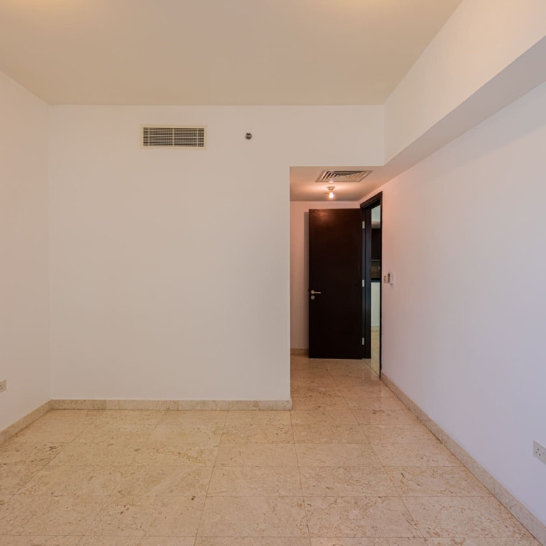 √High Floor | Balcony | Pool and Partial Sea View√