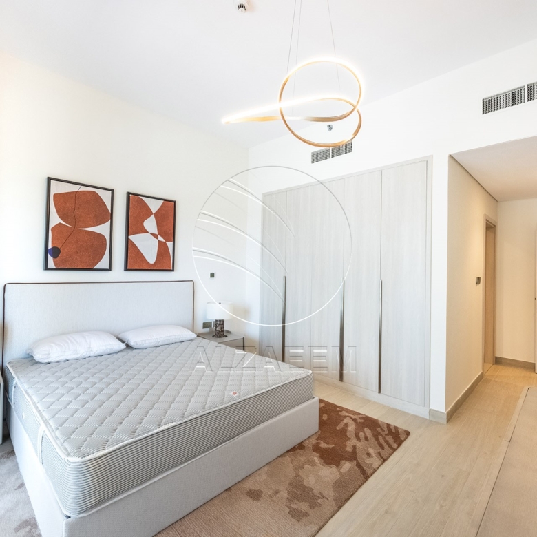 √ TOP FLOOR | Stunning Golf View | 2 Balconies √