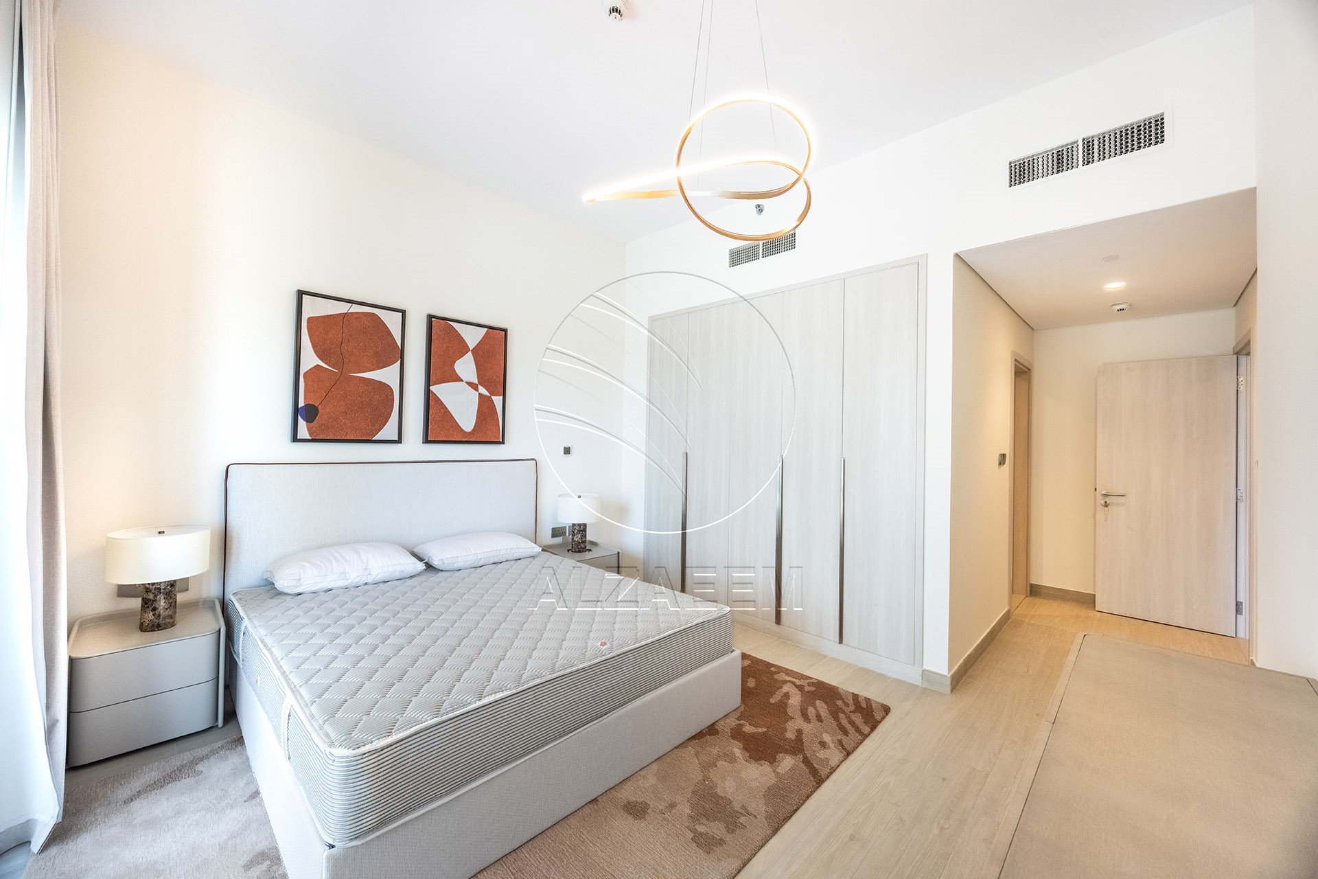 √ TOP FLOOR | Stunning Golf View | 2 Balconies √