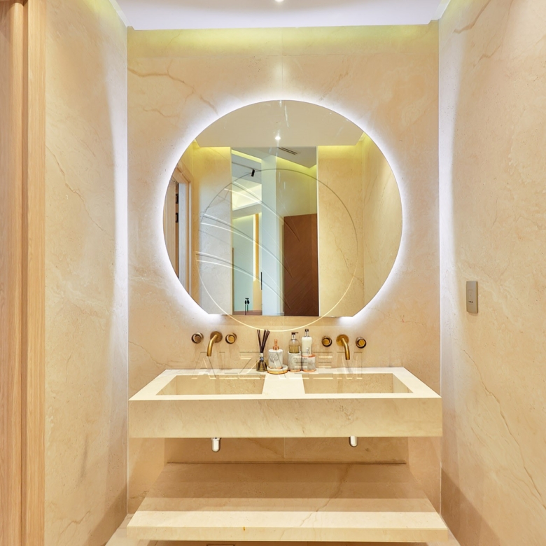 √ Single Row End | High Ceiling | Luxury Living √