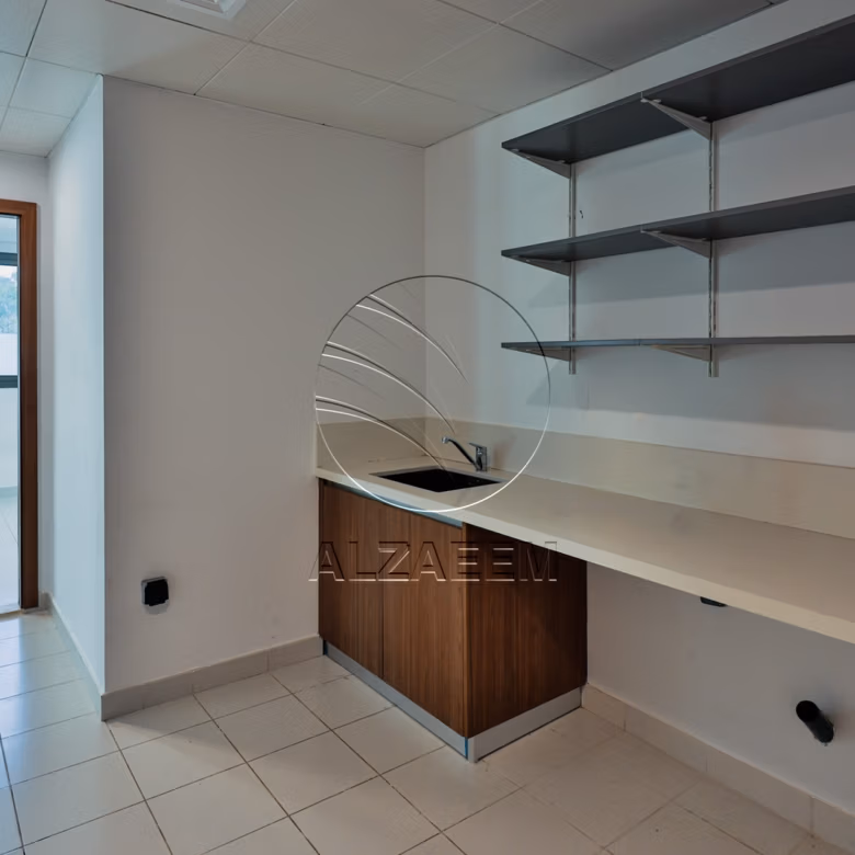 Single Row Corner | Ready to Move | PRIME LOCATION