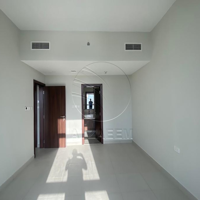 VACANT | High floor | Canal view | 4 payments