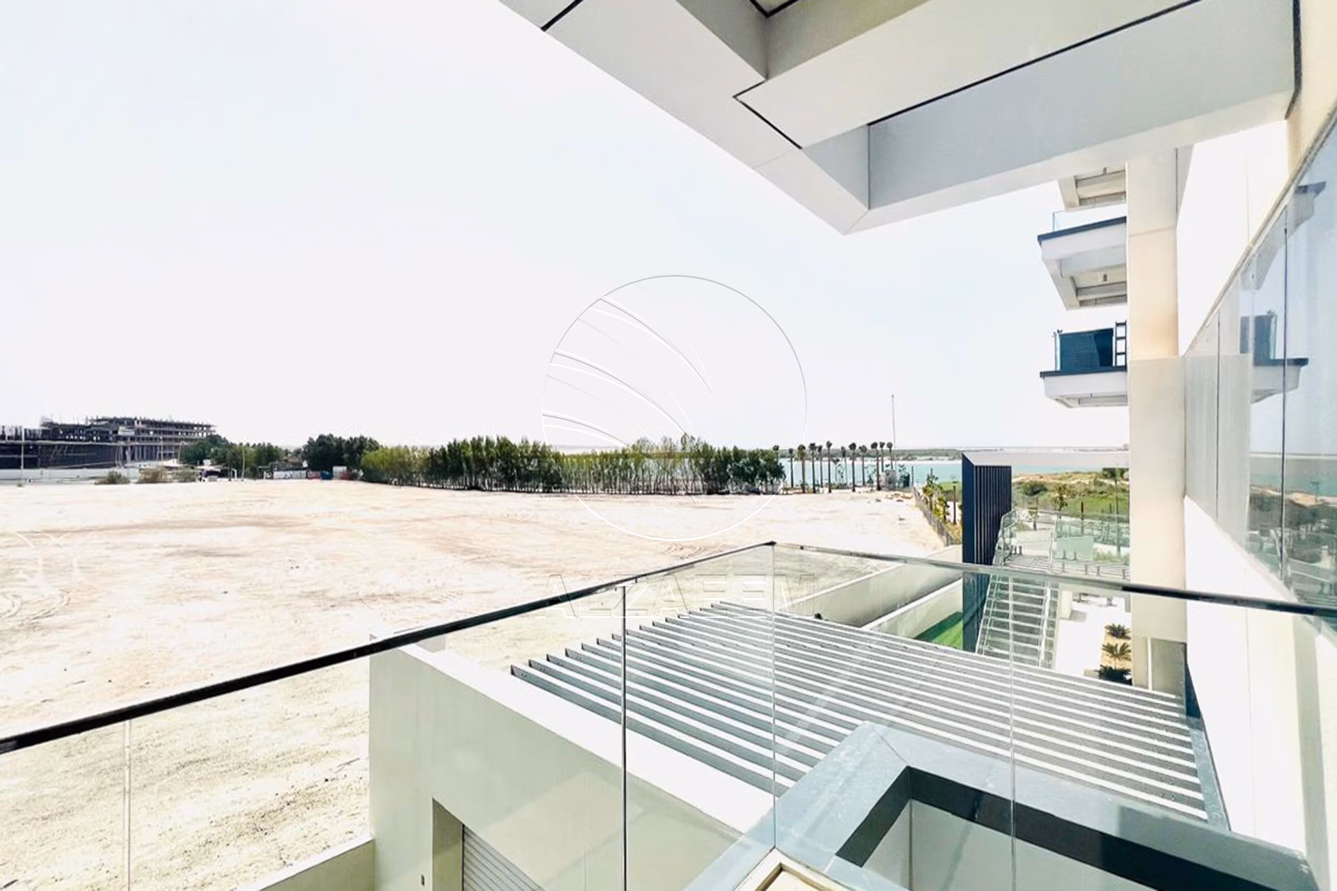 HOT DEAL | Partial Sea and Golf | Move-in Ready