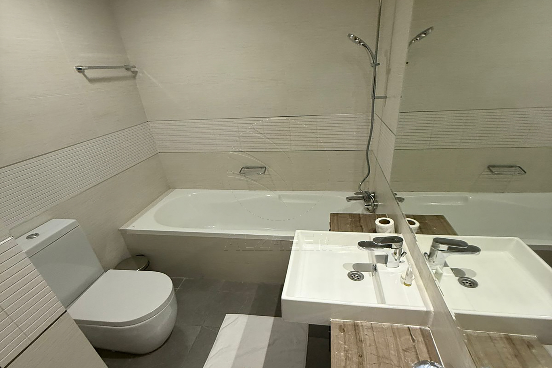 LUXURIOUSLY FURNISHED! Vacant | Up to 3 Payments