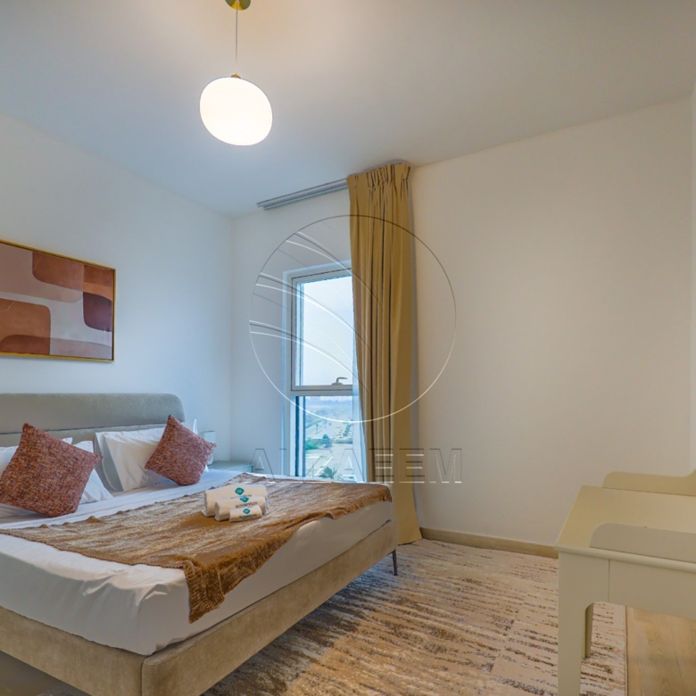 Partial Canal View | Furnished | Up to 3 Payments