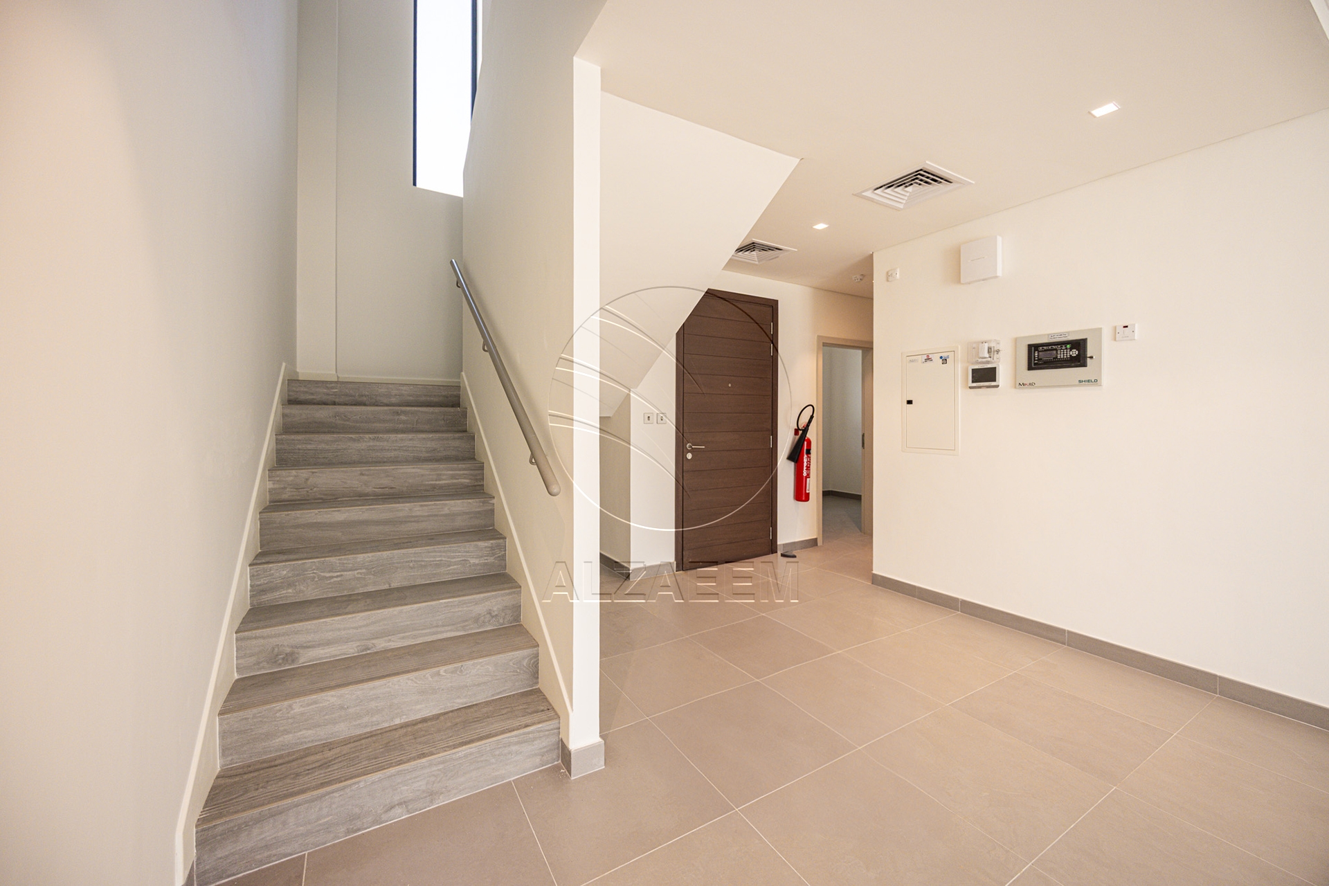 VACANT 3BR TH | Prime Location | NEW Family Home!