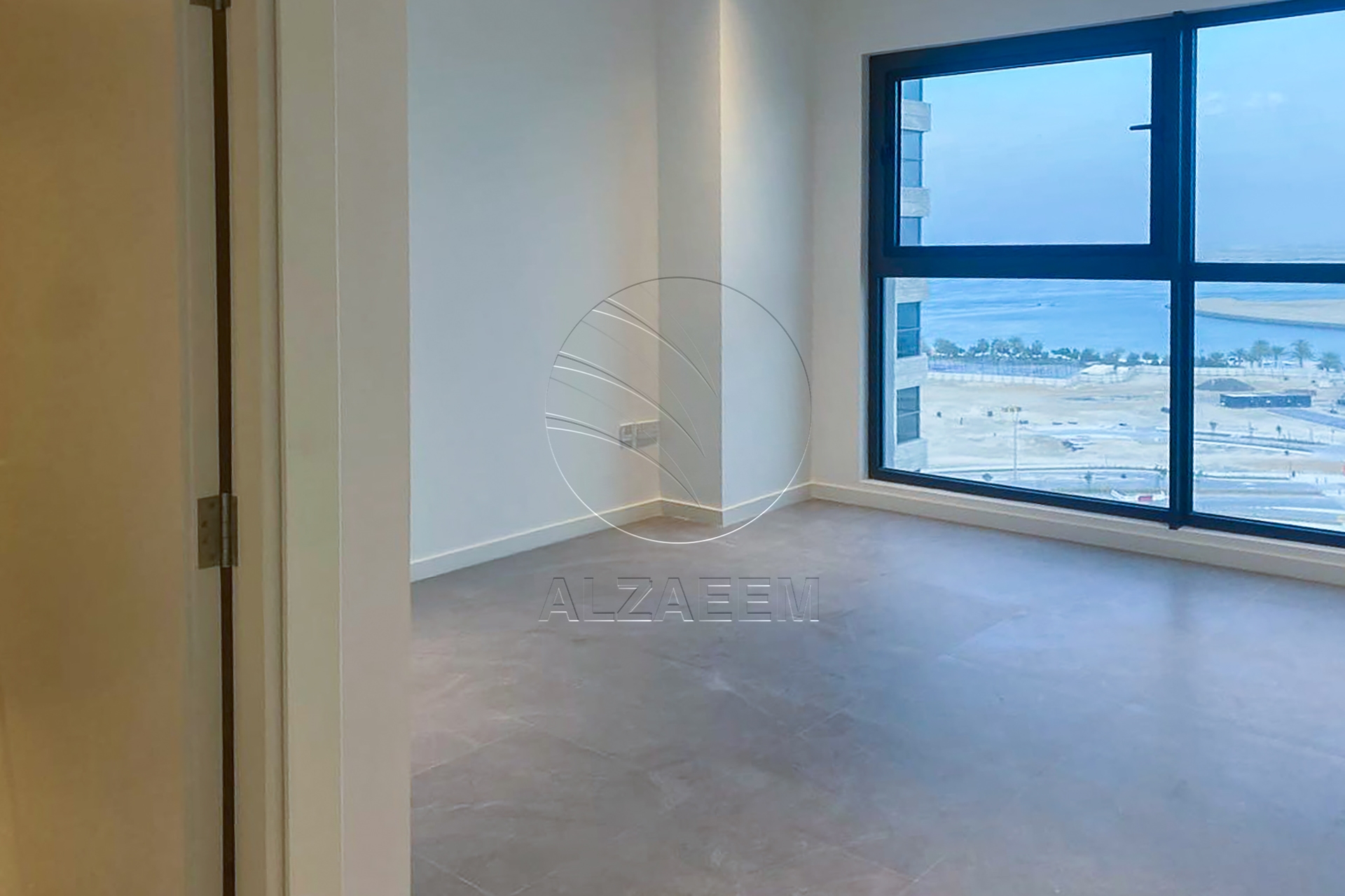 √2BR + Maid | Amazing Sea View | Prime Location√