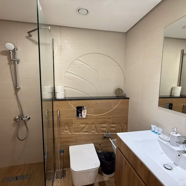 FURNISHED 1BR-Junior Apartment! Full Canal View
