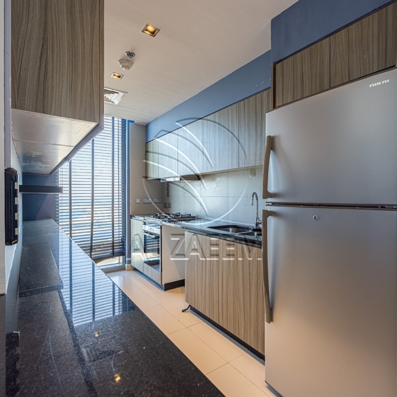 VACANT 3BR | Partial Sea View | High Level