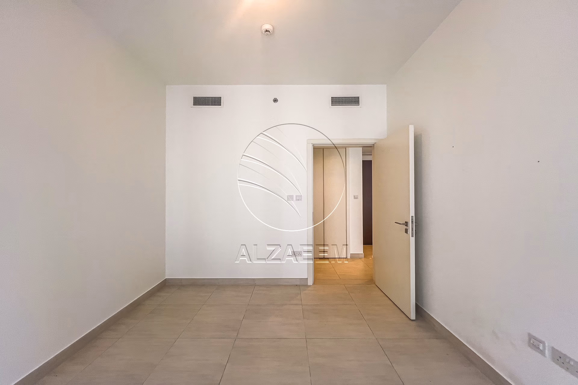 High Level Unit | Up to 2 Payments | Nice Views