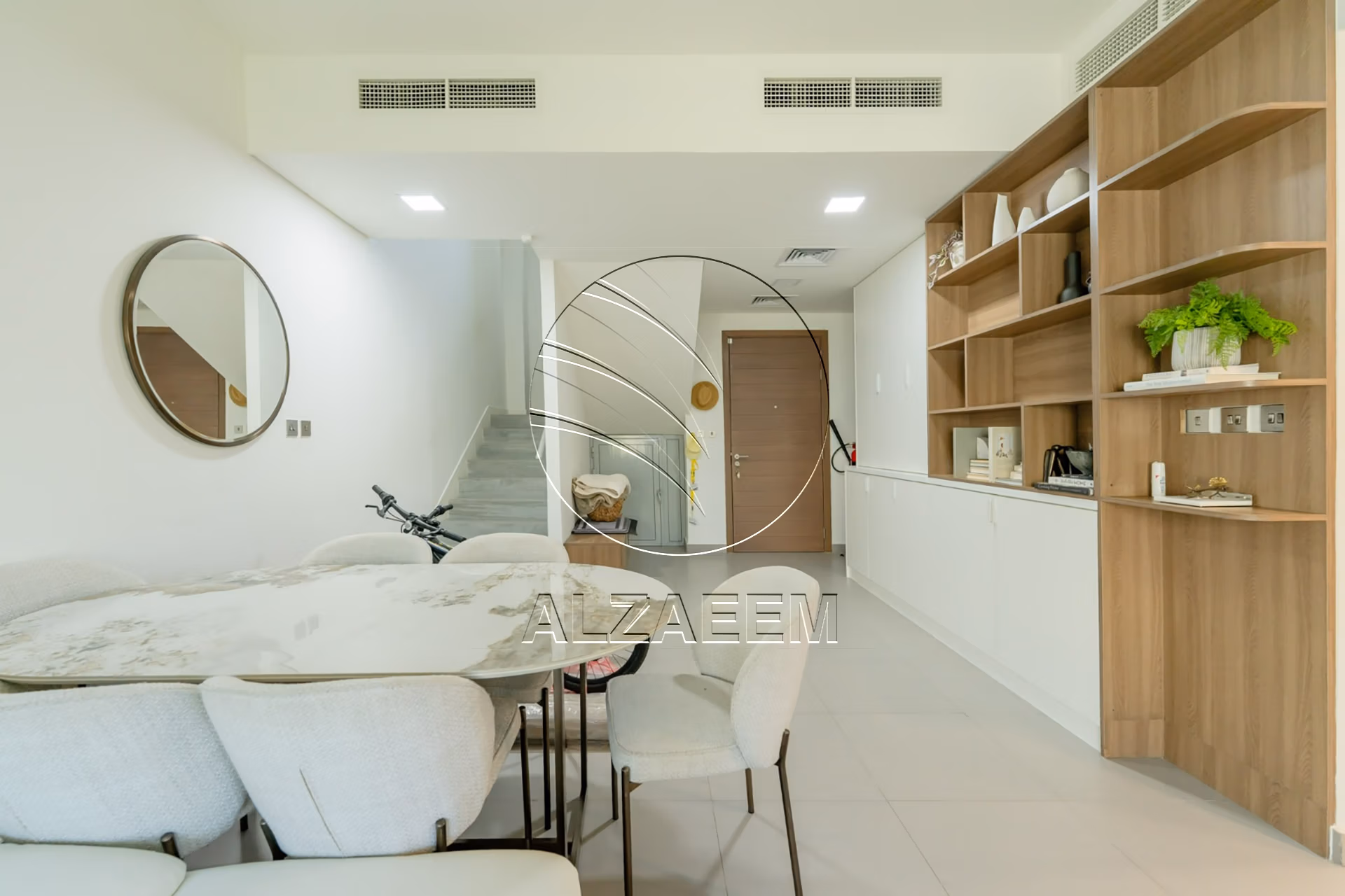 VACANT! Corner | Single Row | Fully Furnished