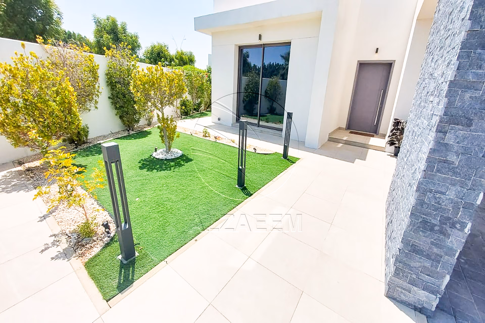 Corner | Single Row | Type 4F | Pool + Golf view