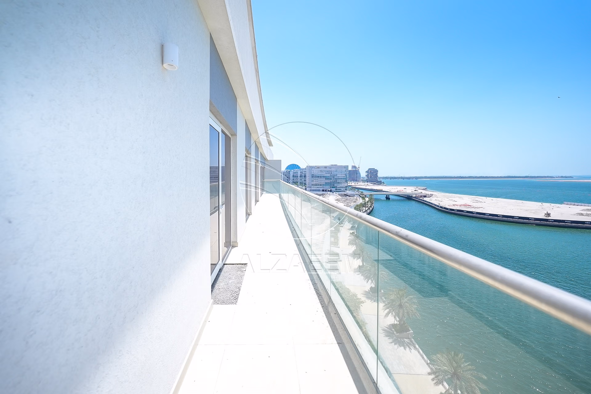 TOP FLOOR | Full Sea View | Move-in Ready