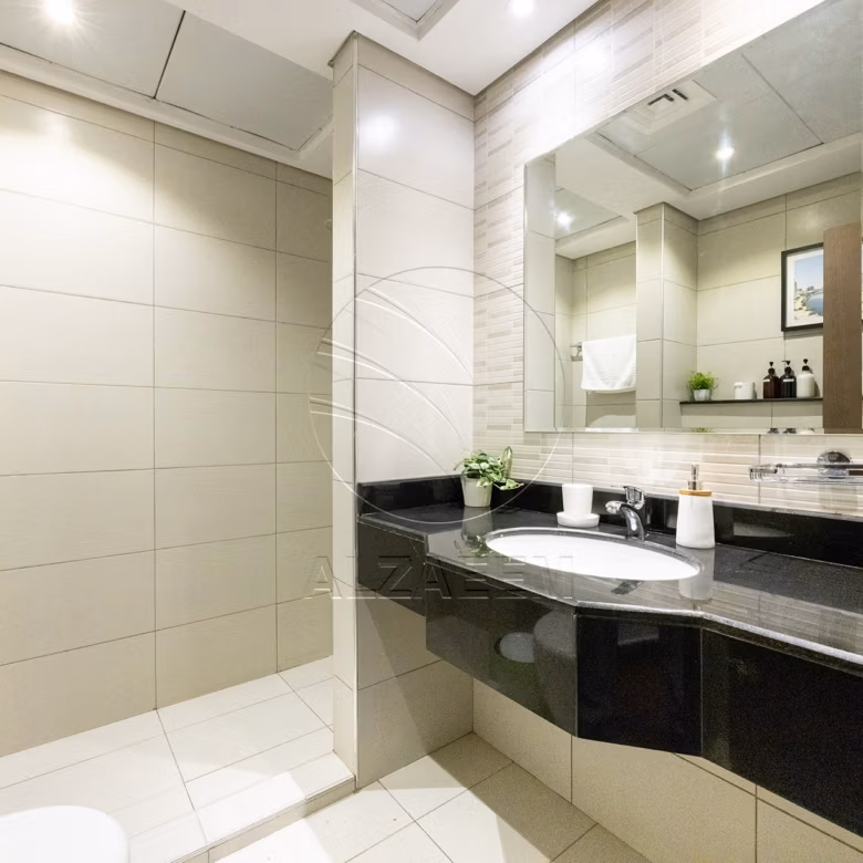 √Furnished! High Floor | Canal View | VACANT√
