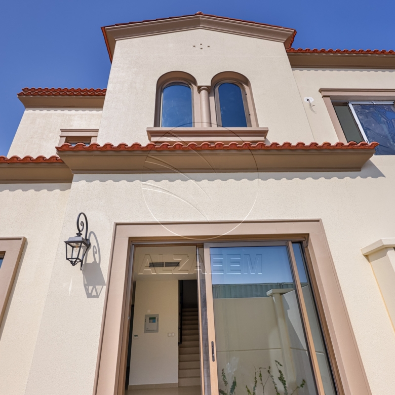 √Single Row! Perfect for End Use | Spacious Area√