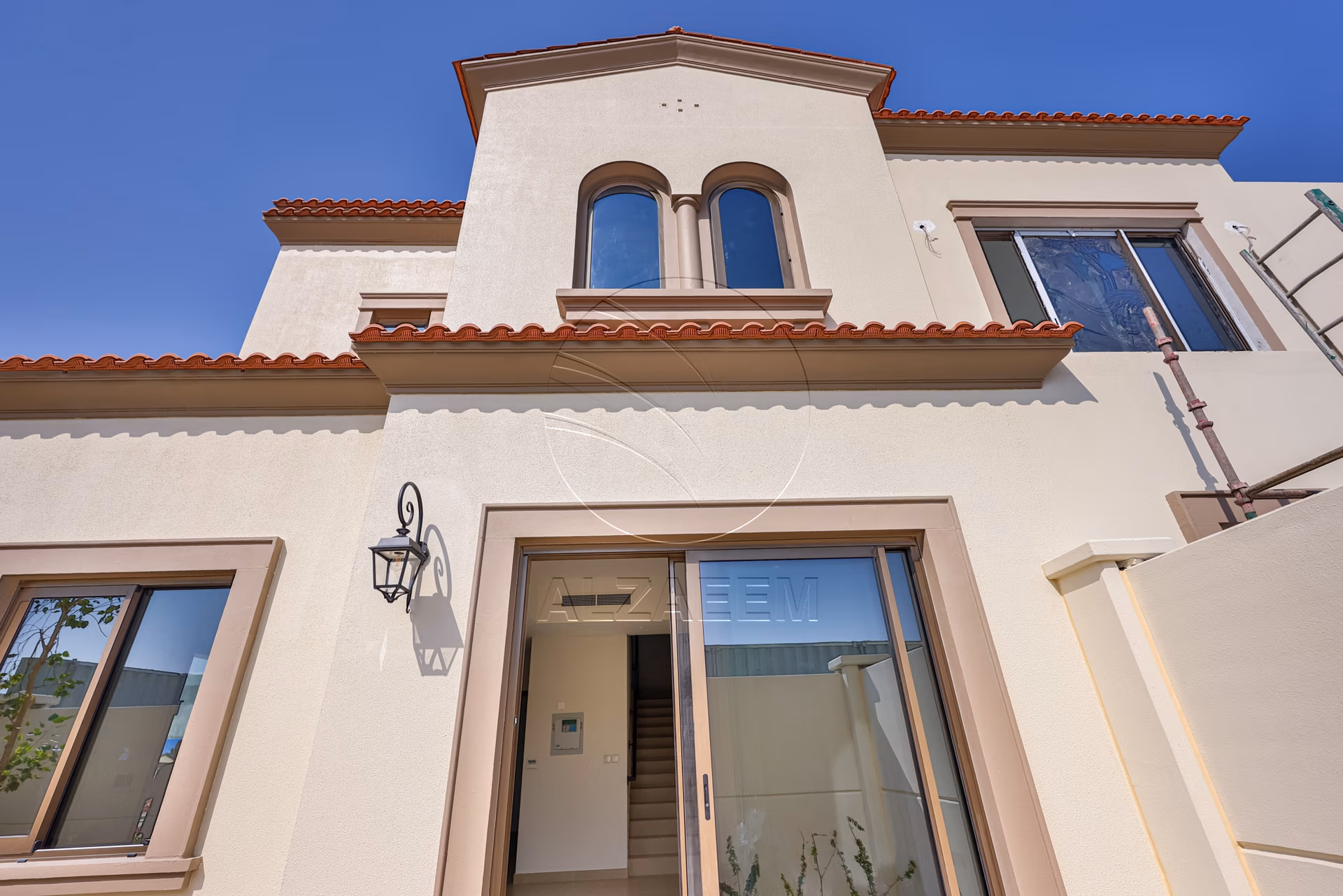 √Single Row! Perfect for End Use | Spacious Area√
