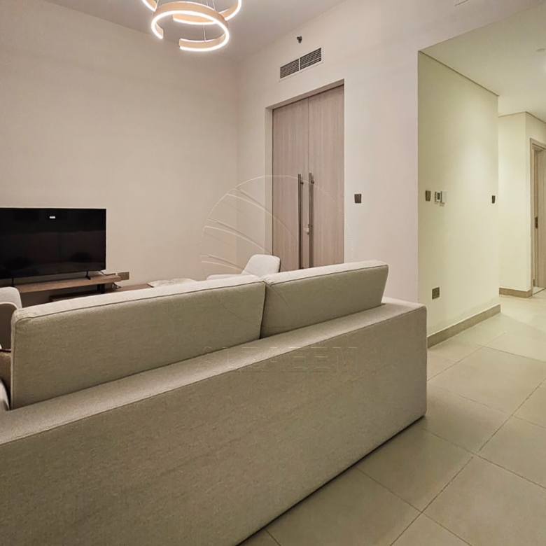 FURNISHED! High Floor | 2+M | Partial Golf View