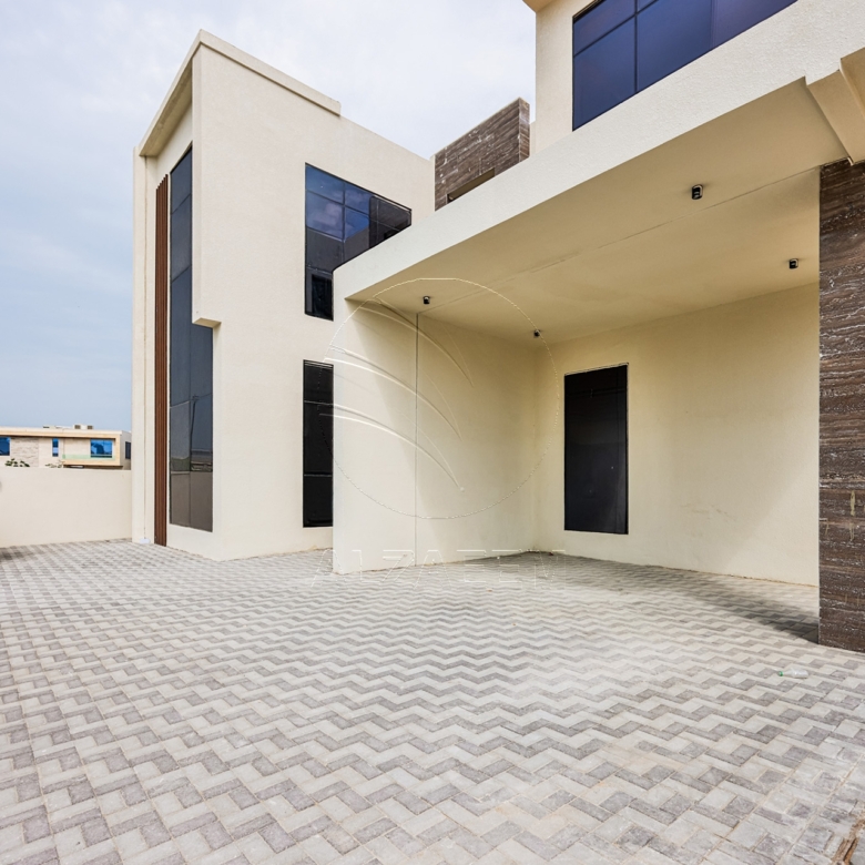 Custom Built | Modern Finishing | 5060 Sqft Plot