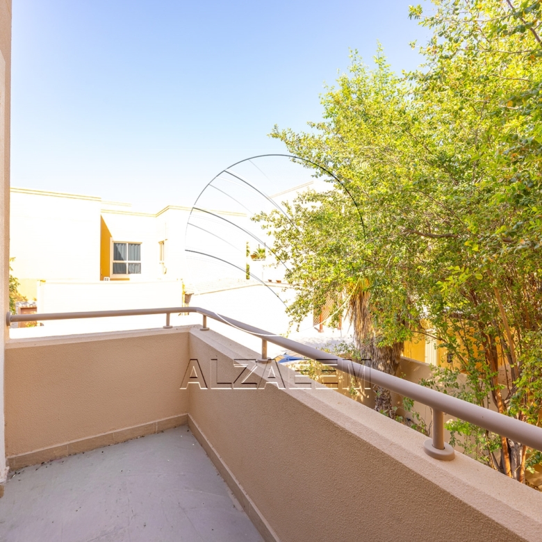 √ Villa Type S | Single Row Corner | VACANT √
