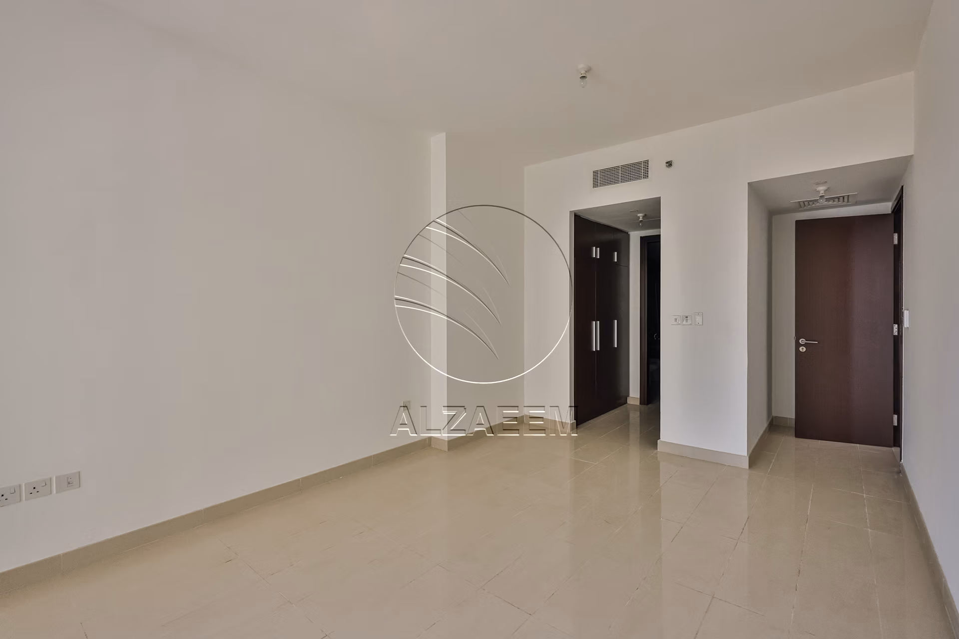 HIGH Level | BIG LAYOUT | Balcony | Open Kitchen