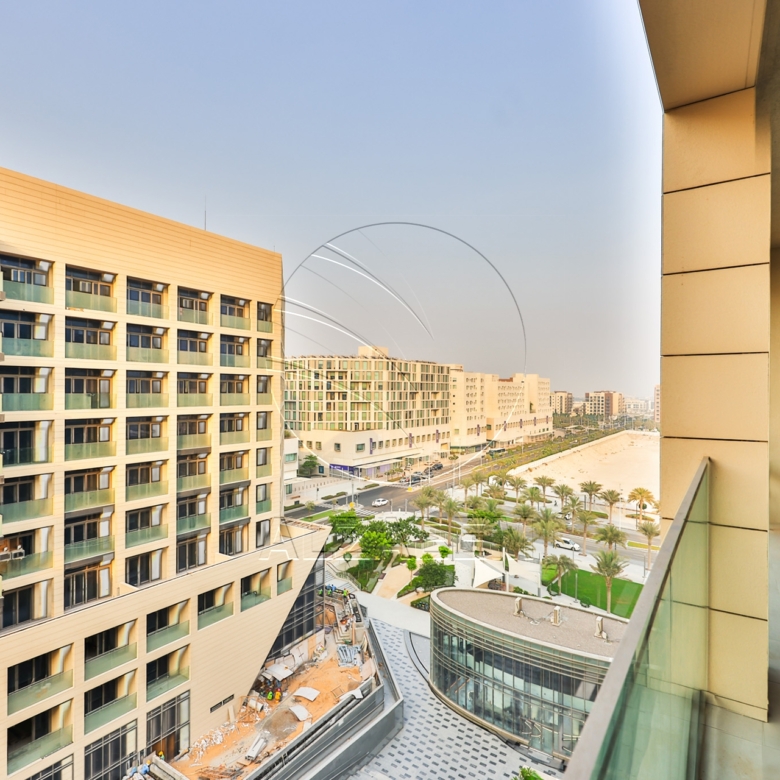 √Pool /Community View | High Floor | Rent Refund√
